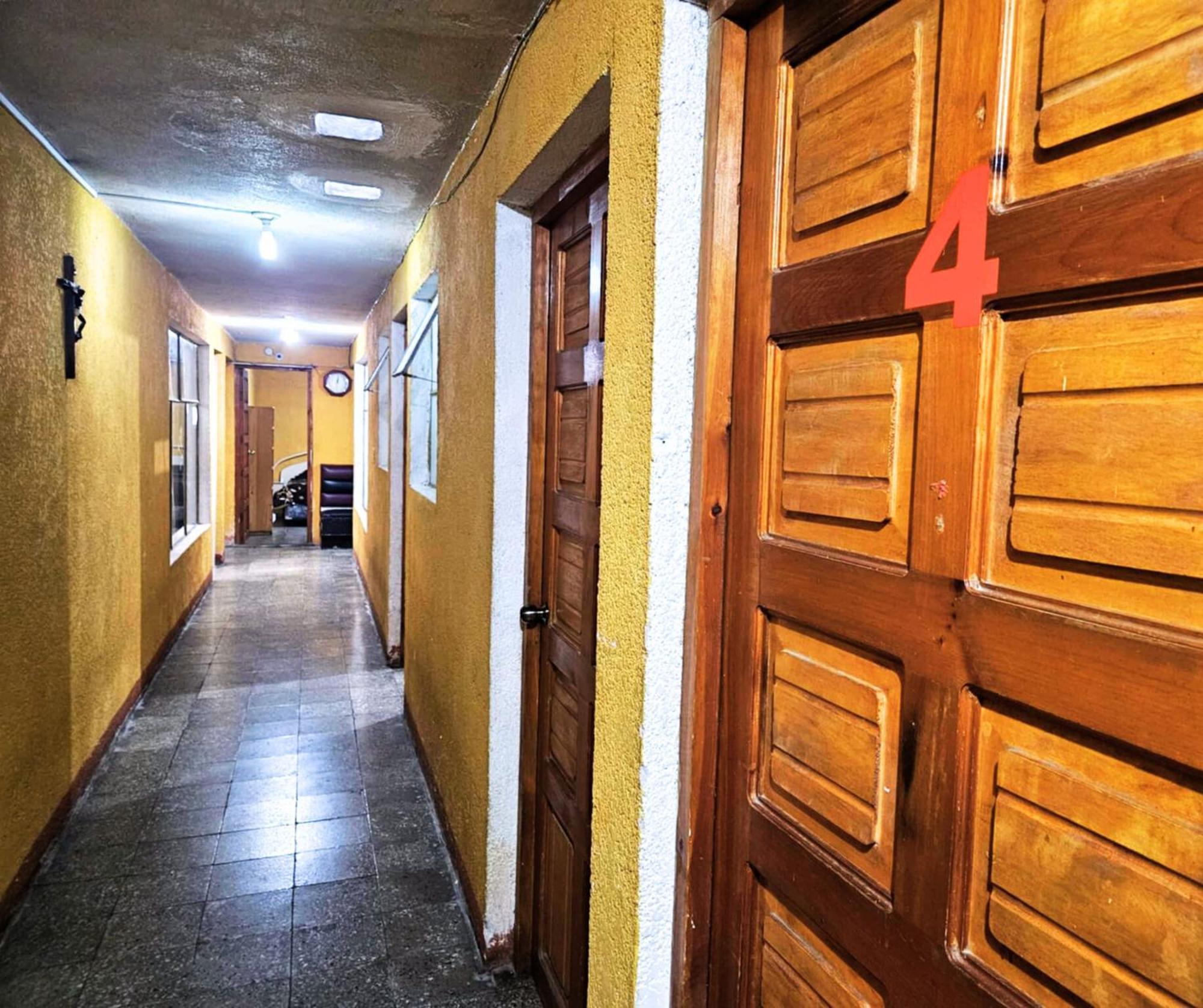Rio Rooms City Center Quetzaltenango Exterior photo